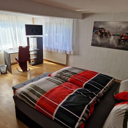 Foeller'S Gaestehaus Neu-Anspach Екстер'єр фото